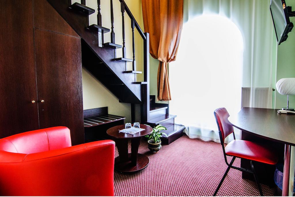 Terminal-A Hotel Рясне-Руське Номер фото