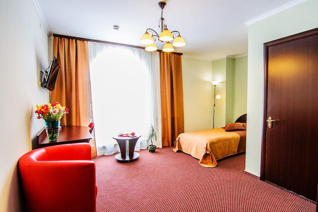 Terminal-A Hotel Рясне-Руське Номер фото